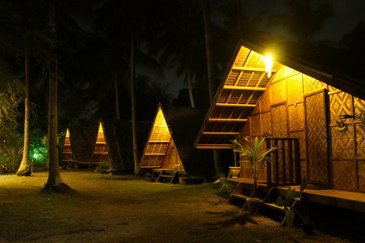 Archery-Asia Nipa Huts Moalboal Kültér fotó